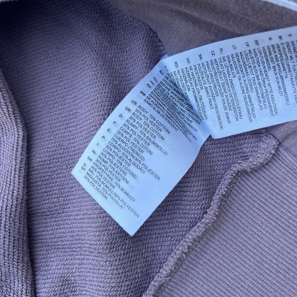 Adidas Sweater Women Size Small Purple Pullover Crewneck Sweatshirt Side Slit - Picture 6 of 8